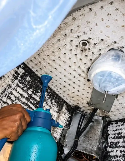 apply chemicals on aircon